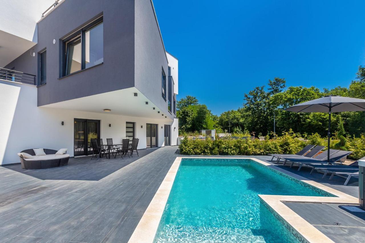 Luxury Apartment Noa Njivice Kültér fotó