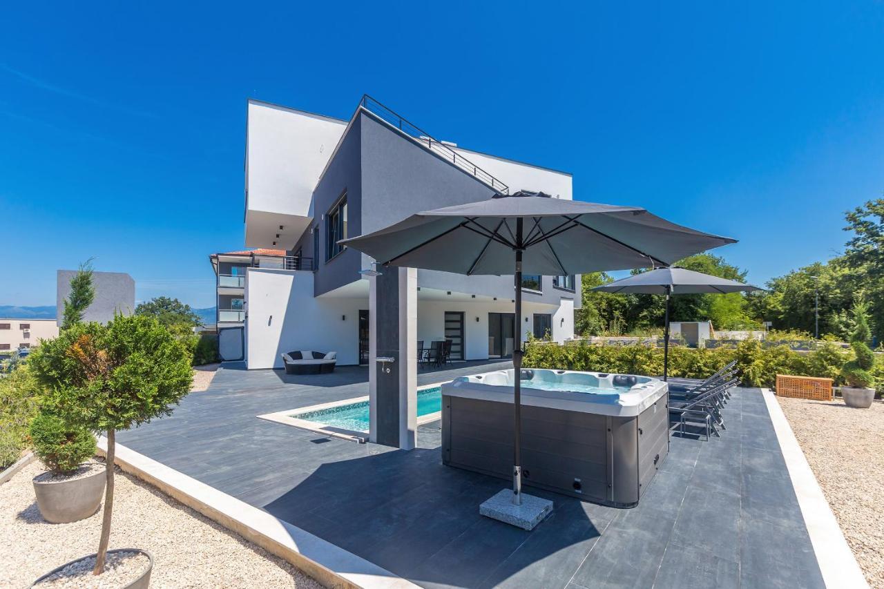 Luxury Apartment Noa Njivice Kültér fotó
