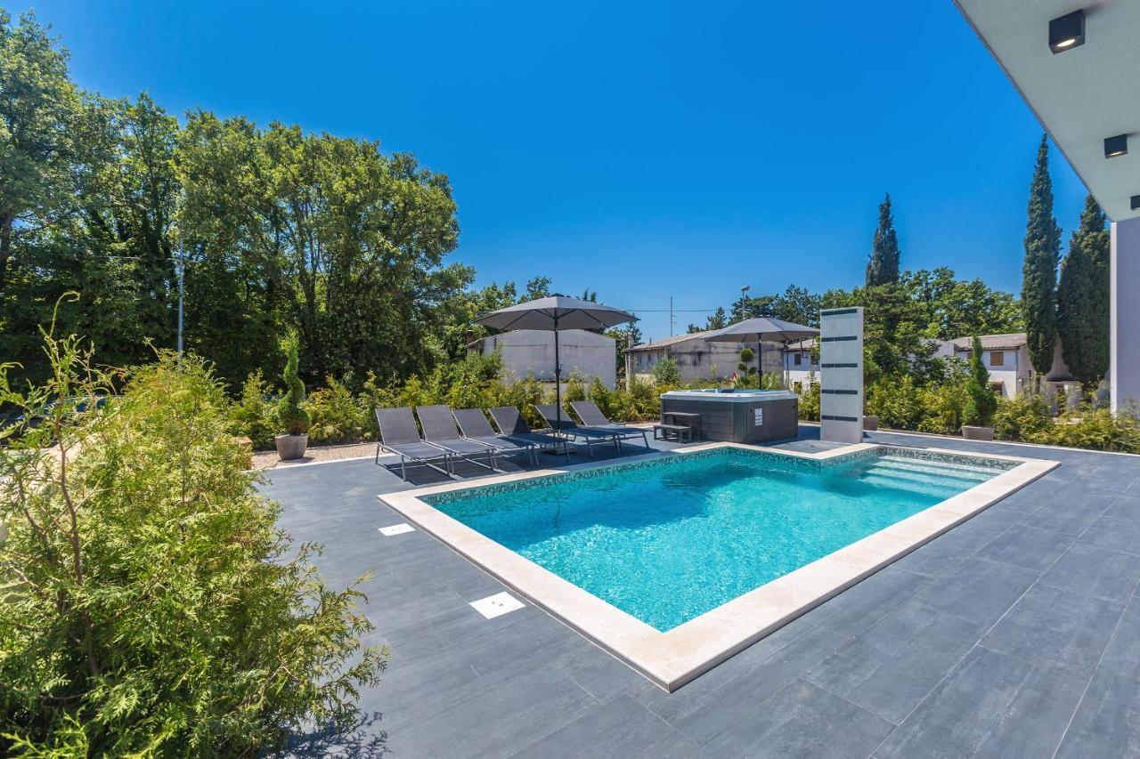 Luxury Apartment Noa Njivice Kültér fotó