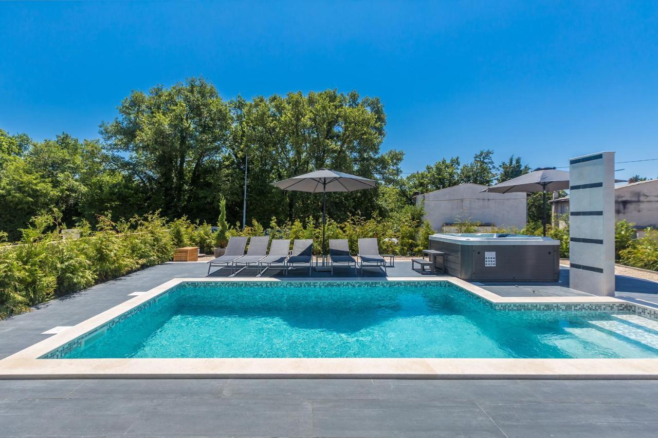 Luxury Apartment Noa Njivice Kültér fotó