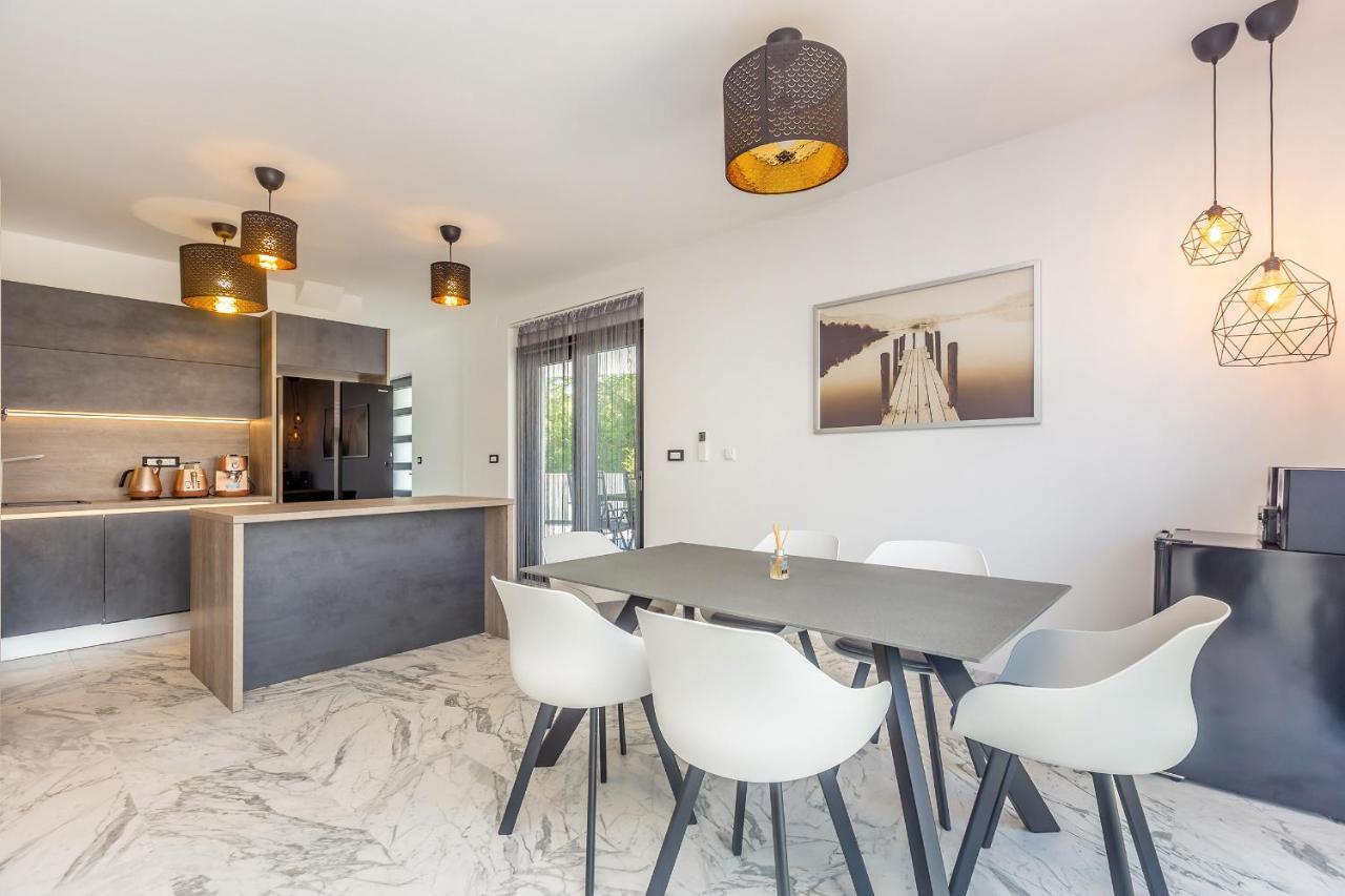 Luxury Apartment Noa Njivice Kültér fotó