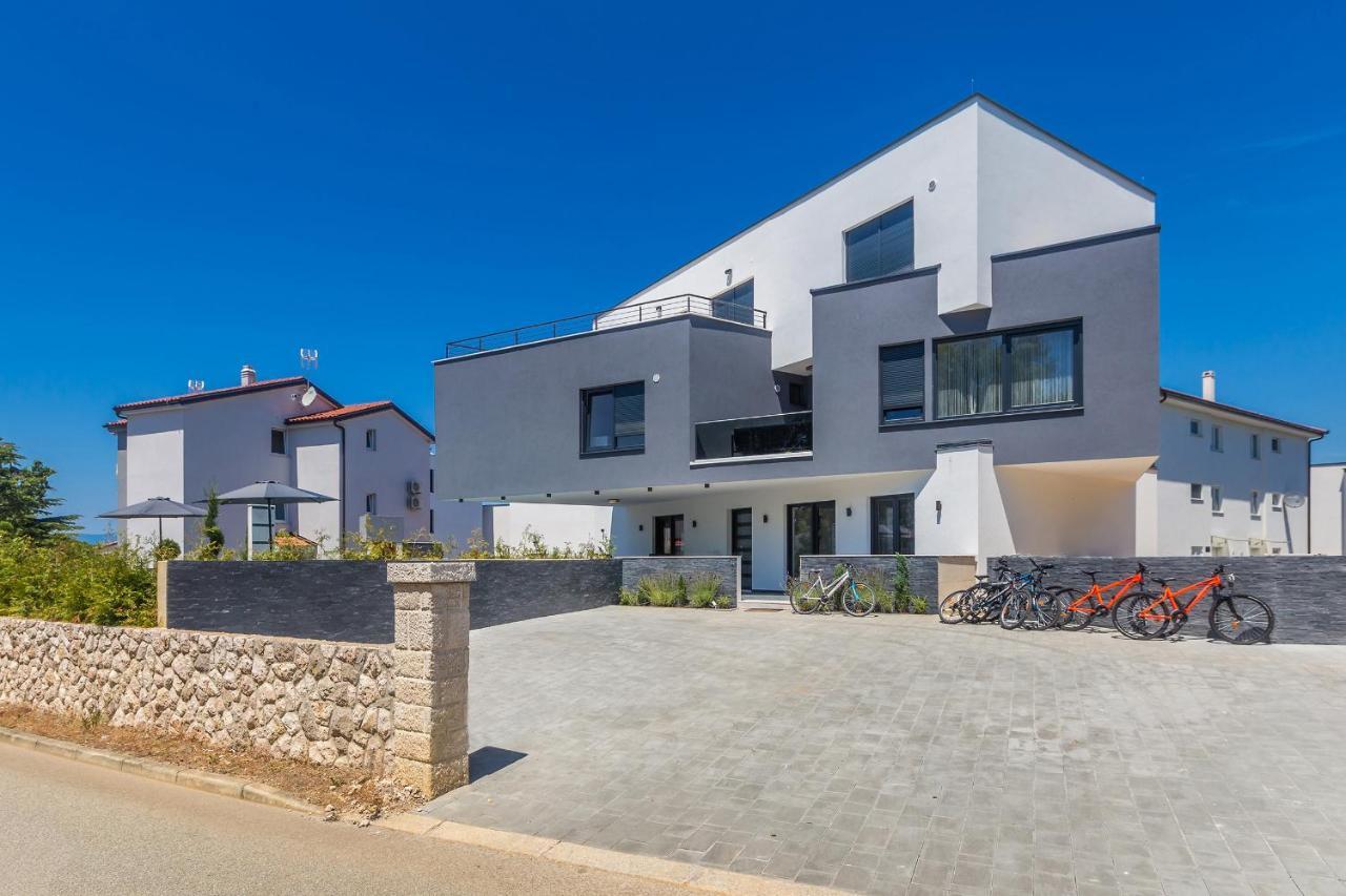 Luxury Apartment Noa Njivice Kültér fotó